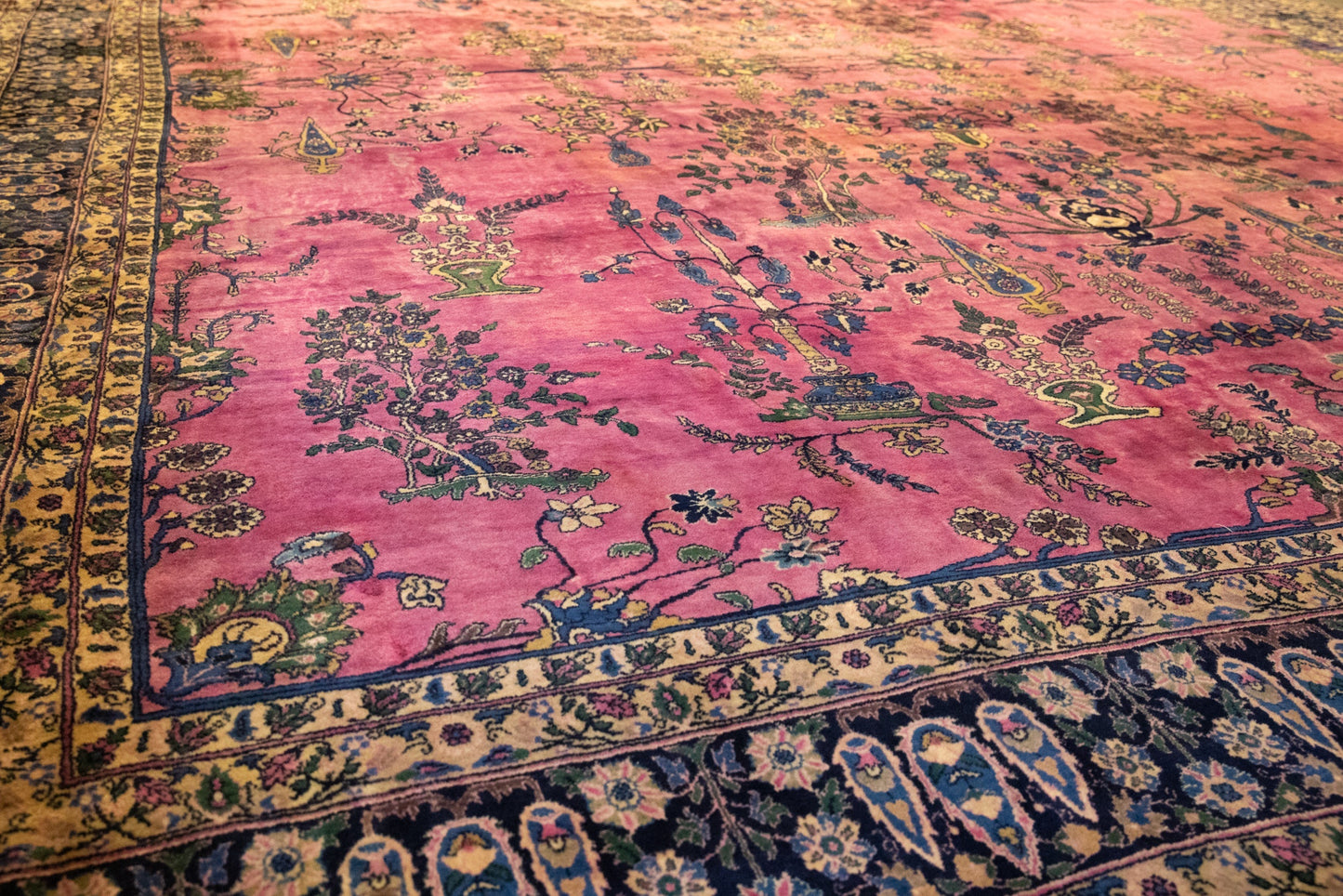 14.5x18.5 Vintage Meshed Carpet
